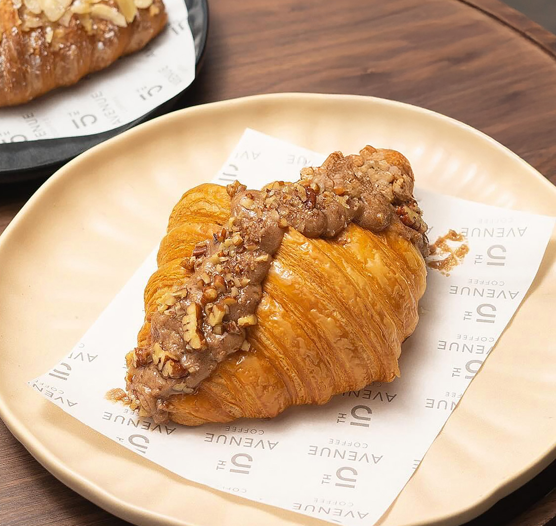 فيفث افنيو كوفي