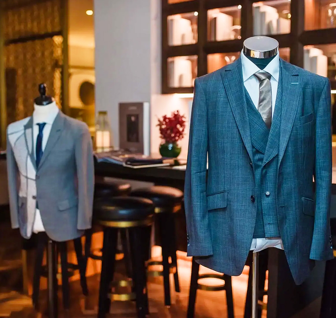 800 Suits | | Buy One Get One Free | The ENTERTAINER