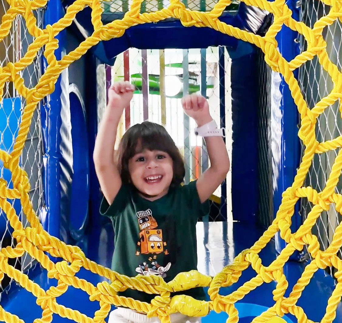 أرض المغامرات - البحرين