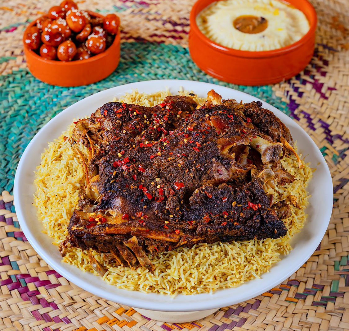 Al Mandoos Restaurant