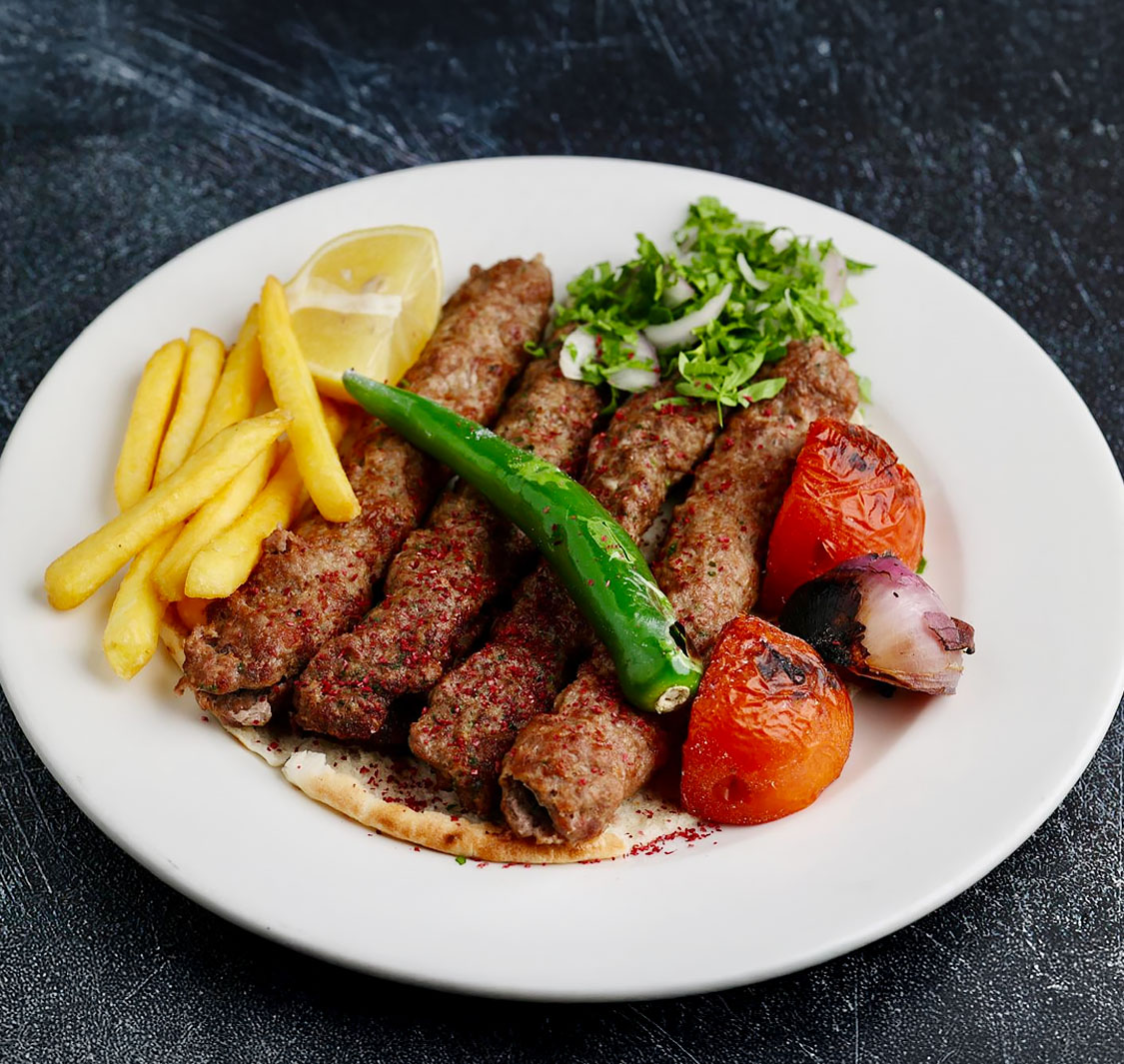 Al Thouraya Restaurant - Ezdan Palace Hotel