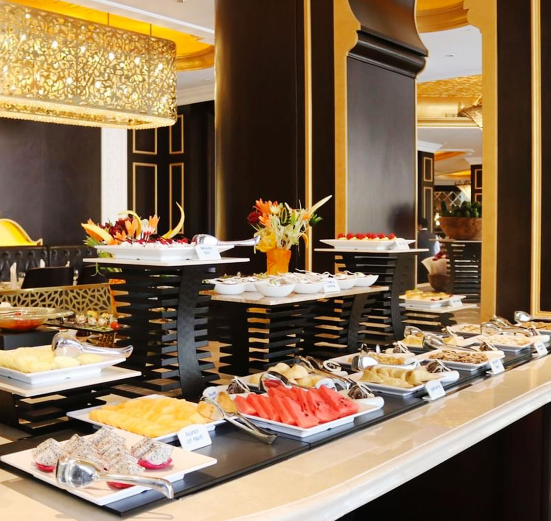 Al Thouraya Restaurant - Ezdan Palace Hotel