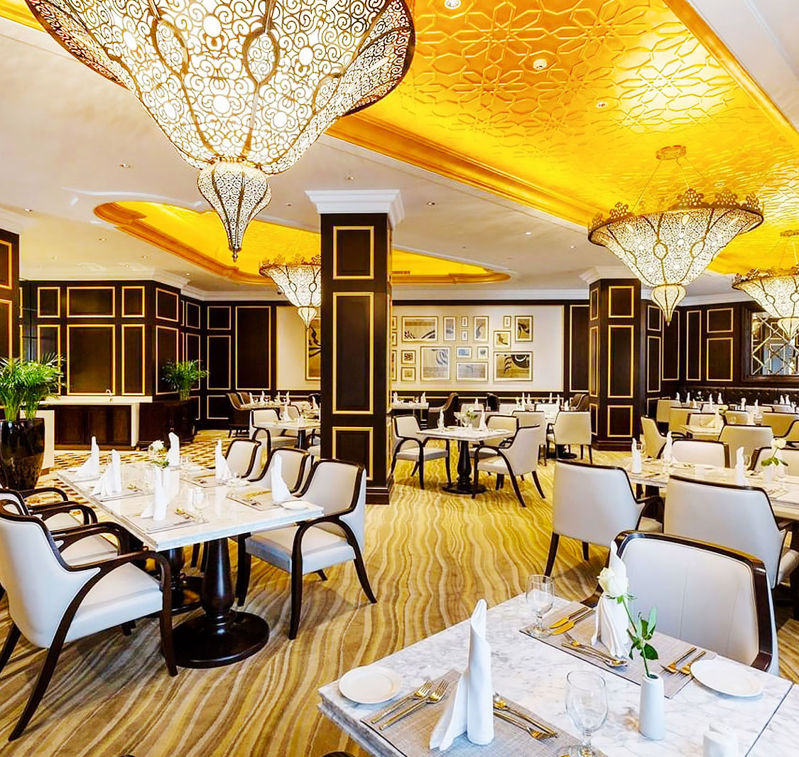 Al Thouraya Restaurant - Ezdan Palace Hotel