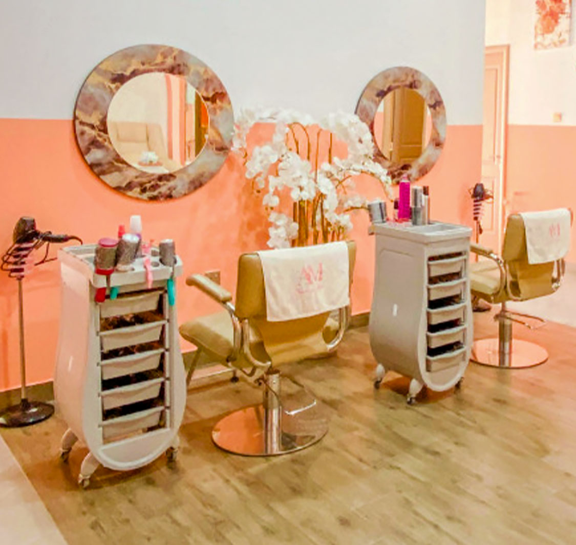 AM Grace & Glam Ladies Cosmetic & Personal Care Center