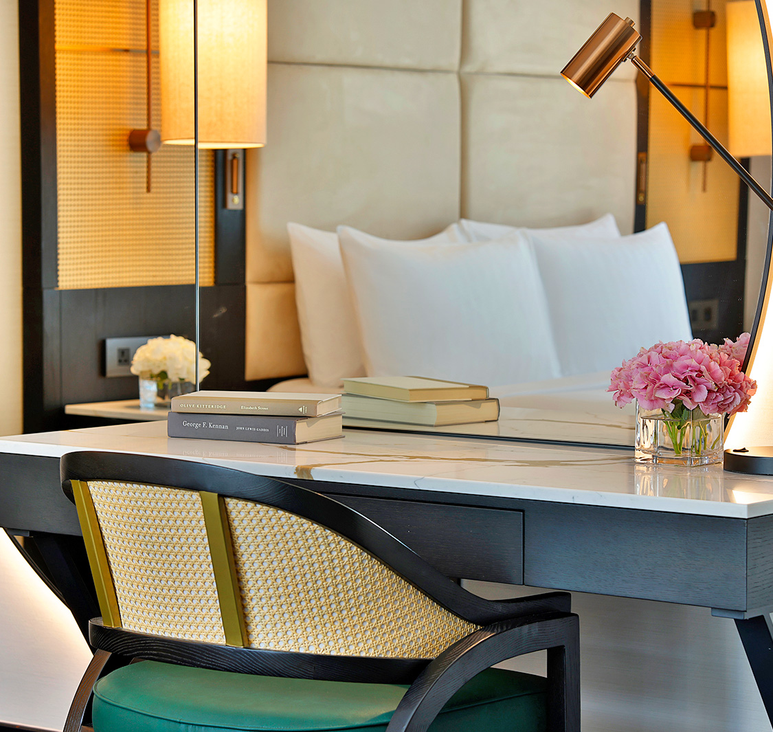 فندق أنانتارا داون تاون دبي