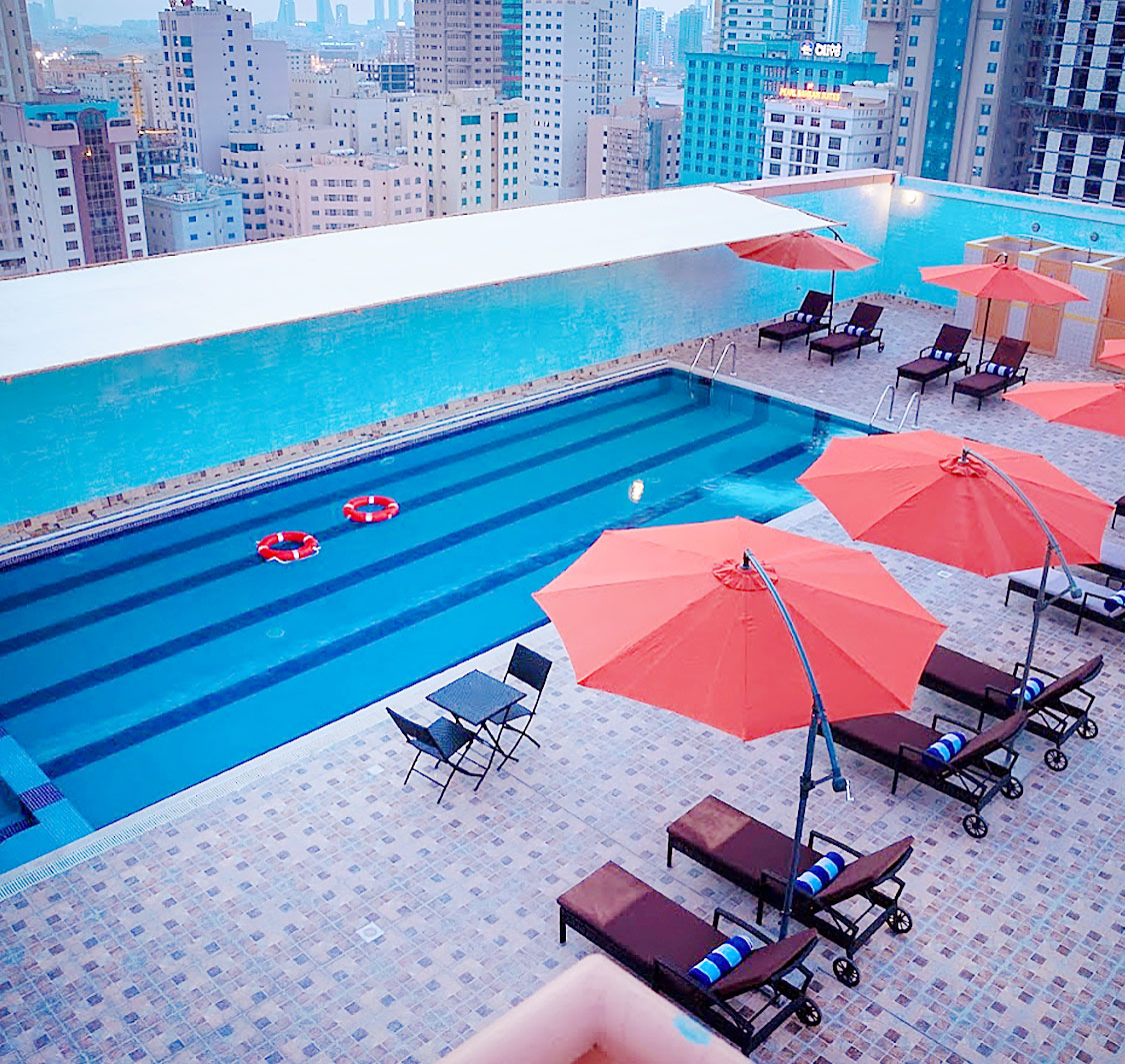 Arman Hotel Pool