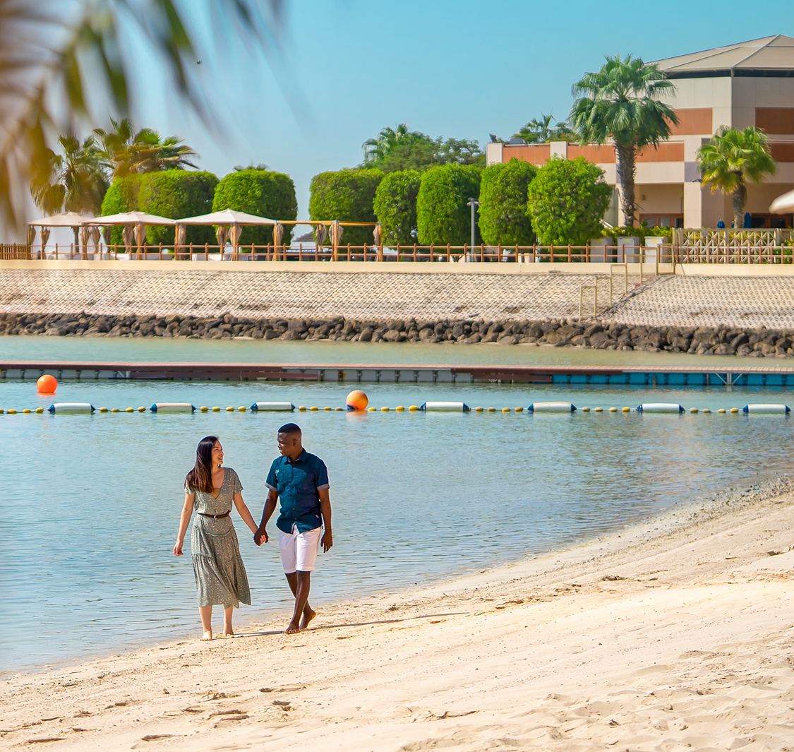 فندق باب القصر المسبح والشاطئ