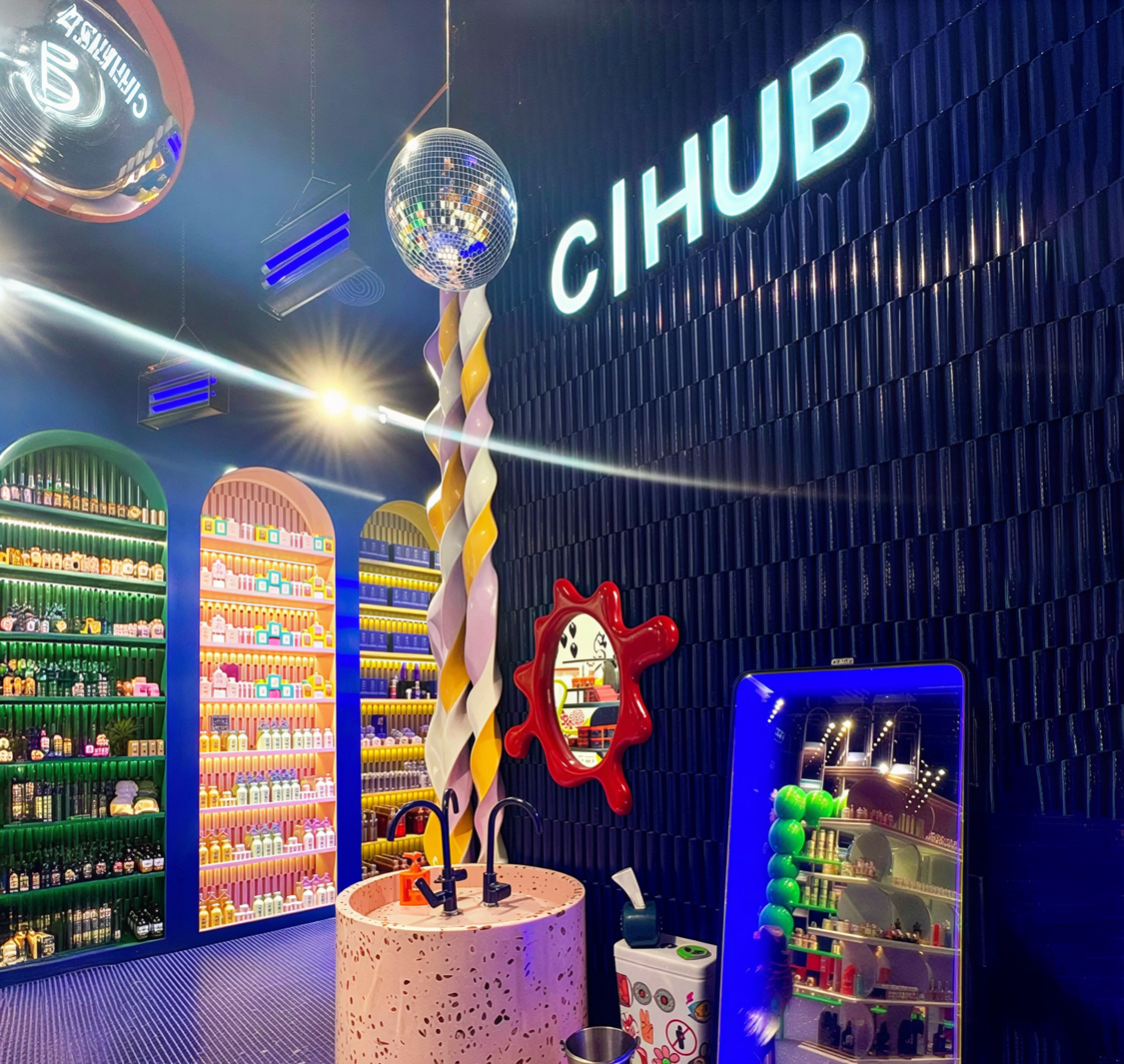 C HUB
