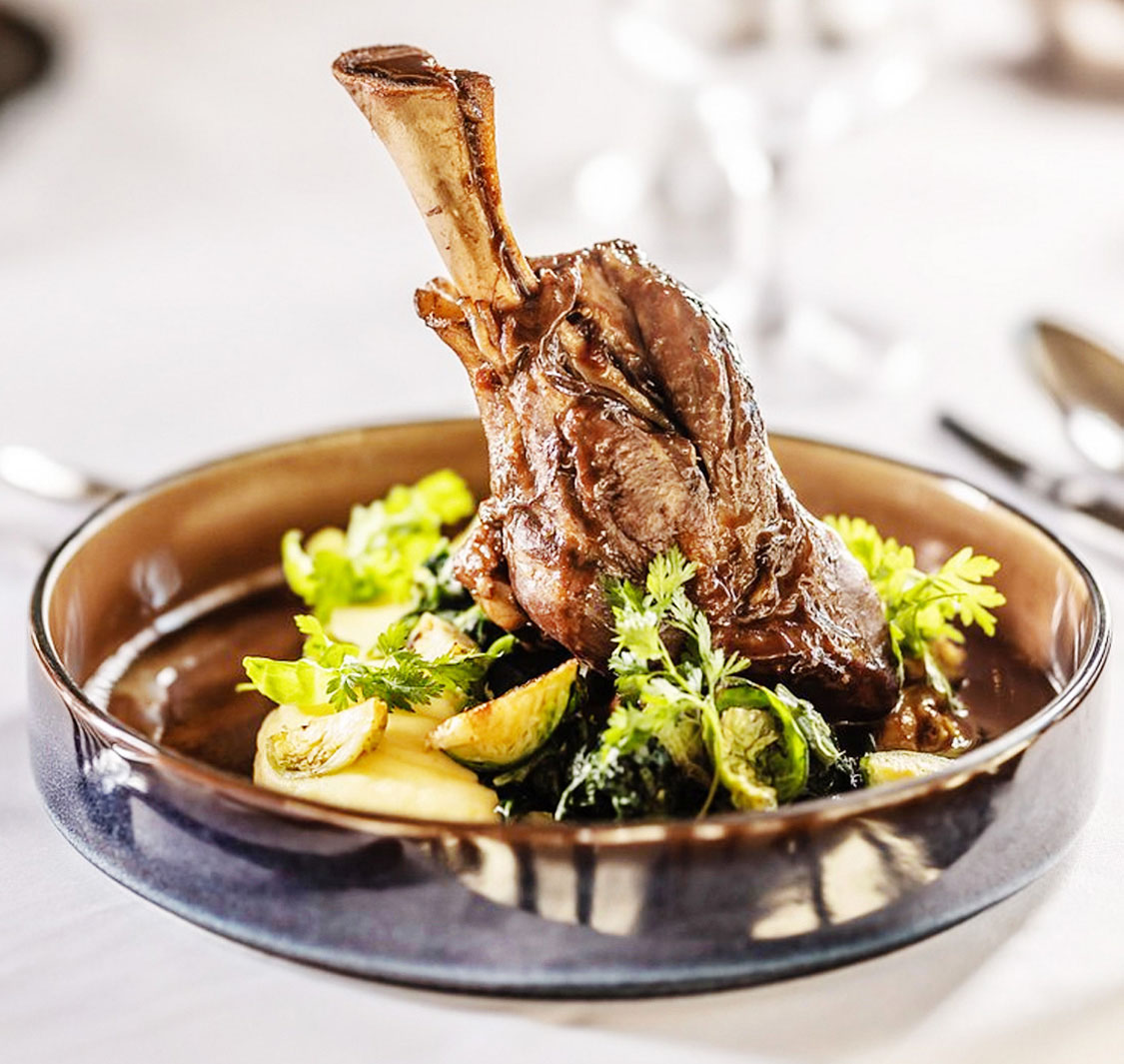 CALI Kitchener Rd - Restaurant & Bar