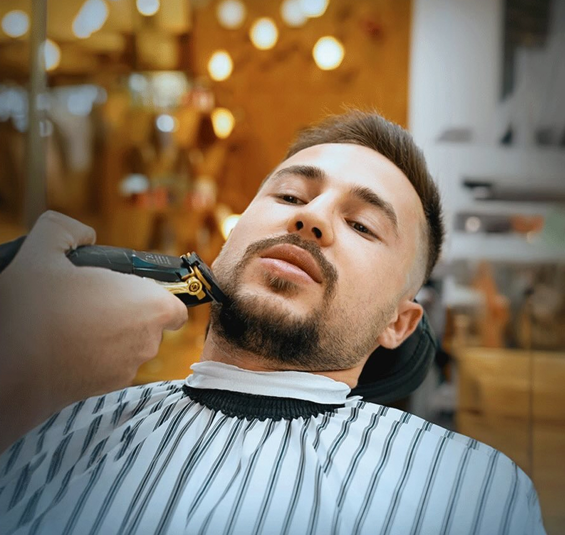 Caractere Gents Salon
