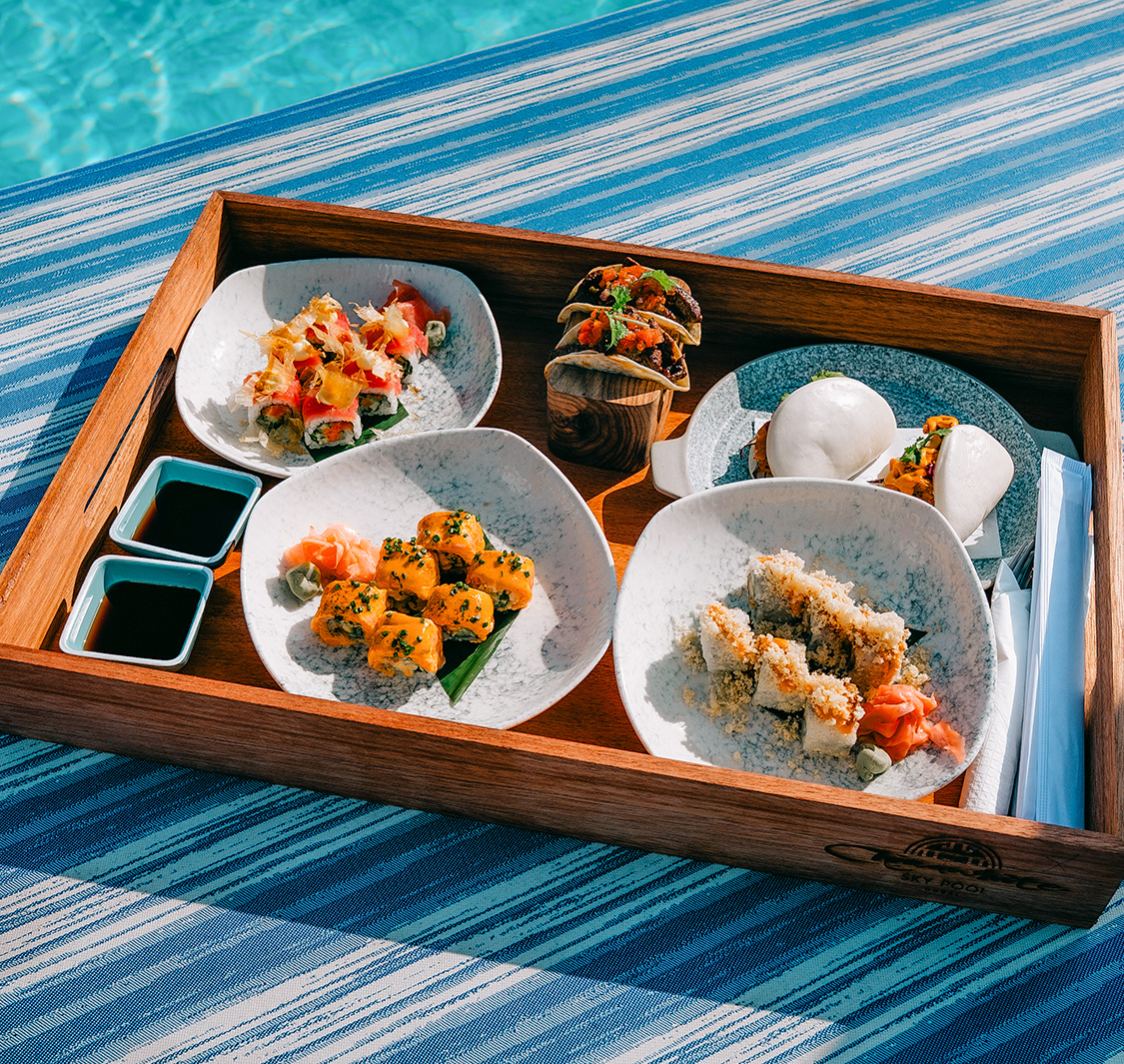 China White Sky Pool & Bar