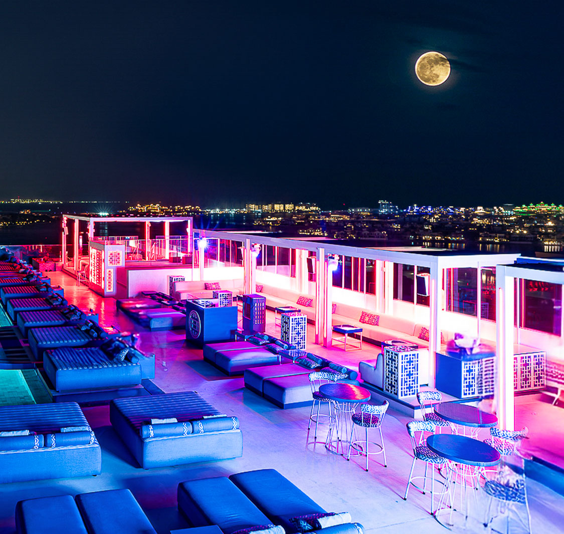 China White Sky Pool & Bar