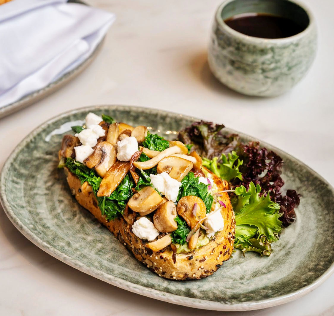 Conrad Breakfast Cafe