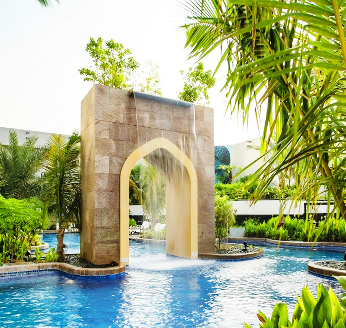 Conrad Dubai - Pool
