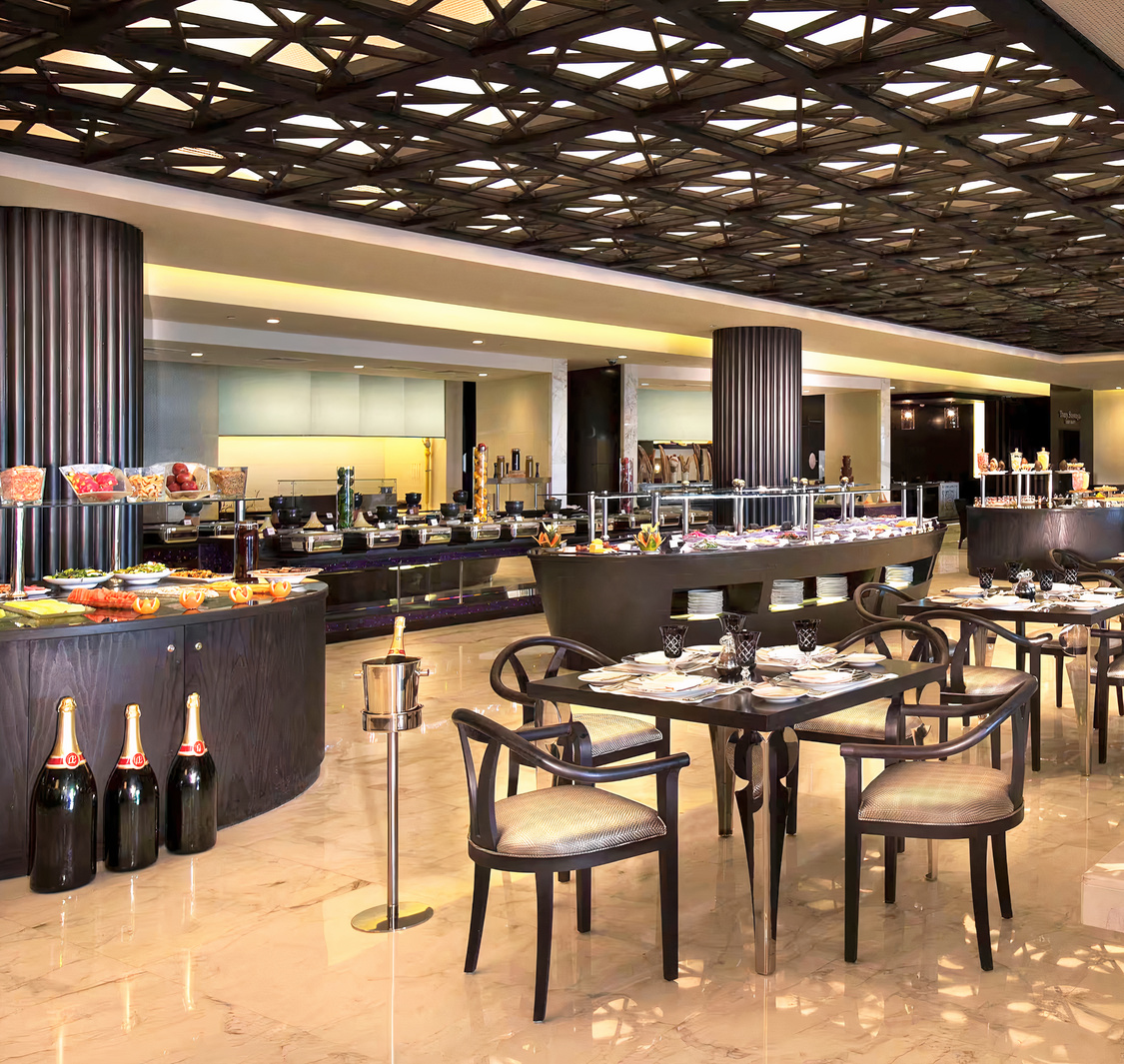 Corniche All Day Dining