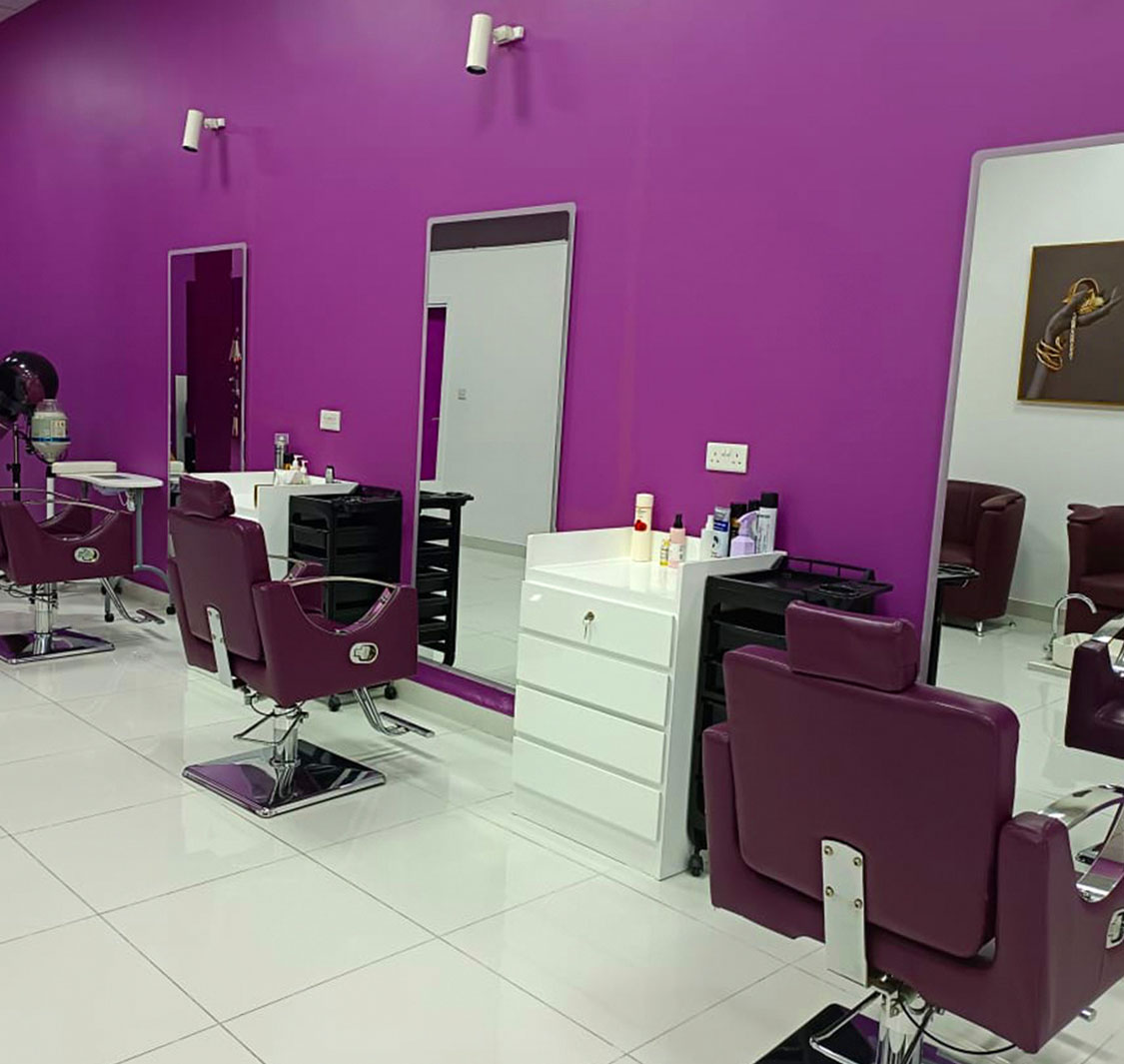 Curls Style Ladies Salon