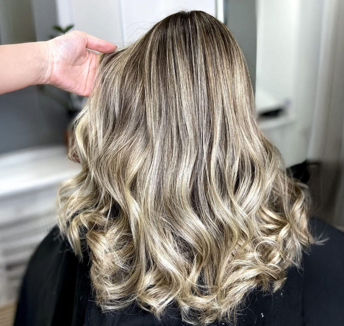 Cutting Edge Ladies Salon