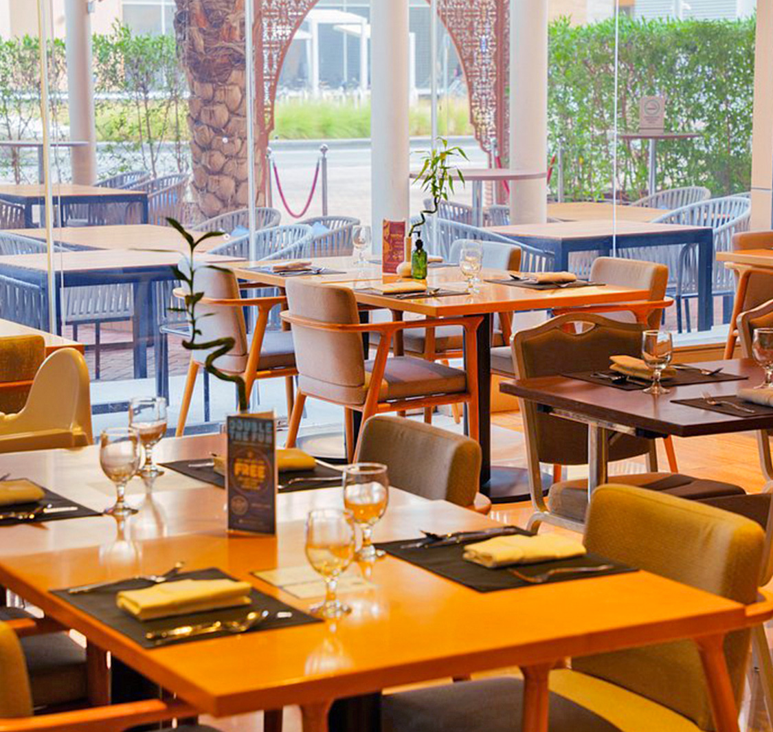 Day & Night Restaurant