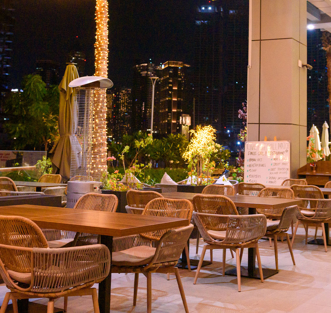 Dimos Cafe & Restaurant