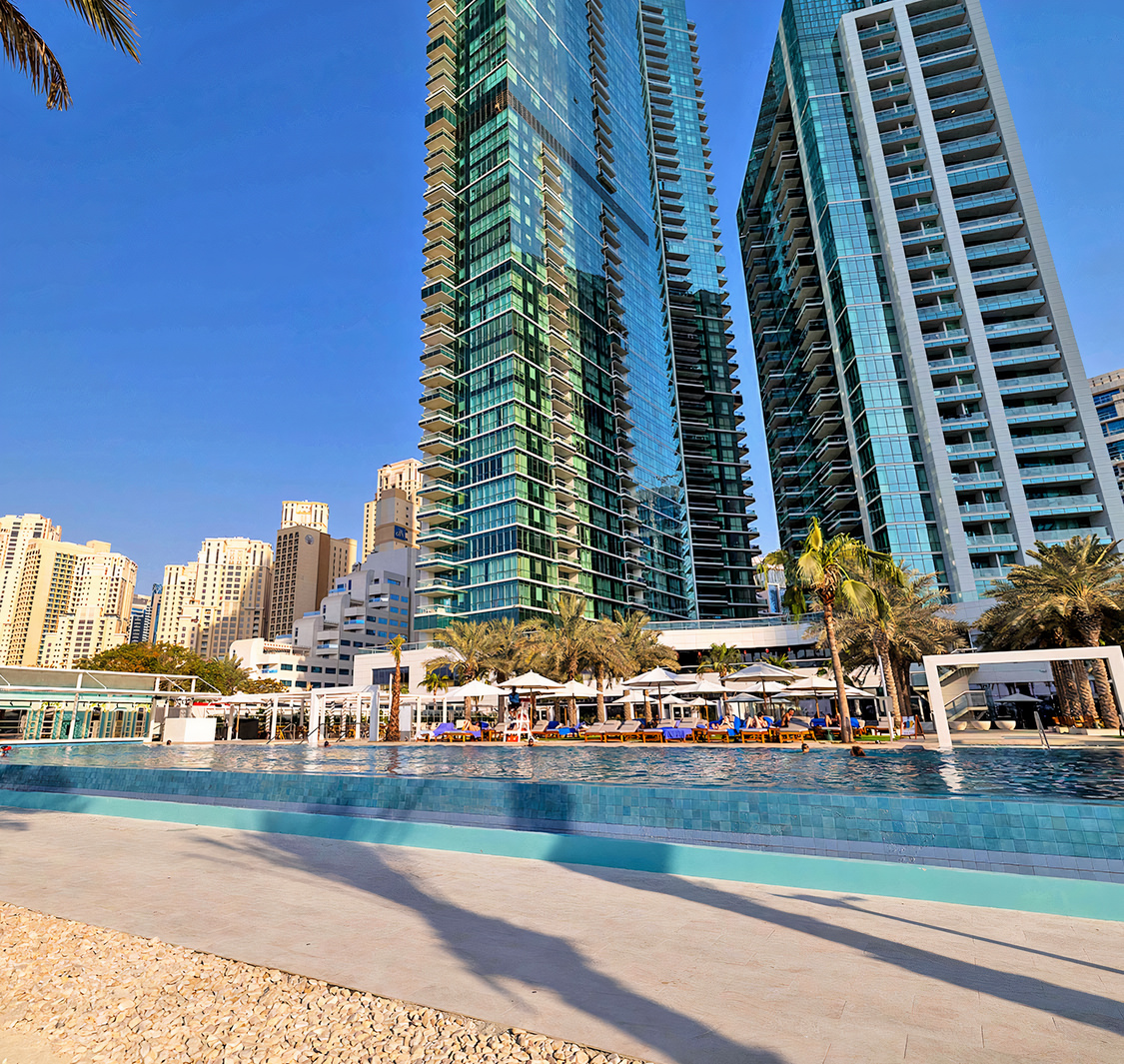 DoubleTree by Hilton JBR - Pool & Beach
