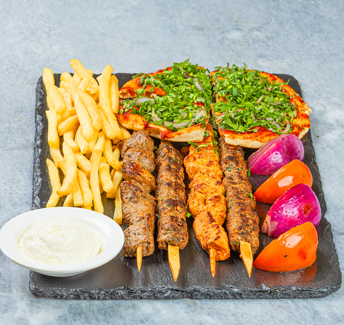 Fayoomi Restaurant & Lounge