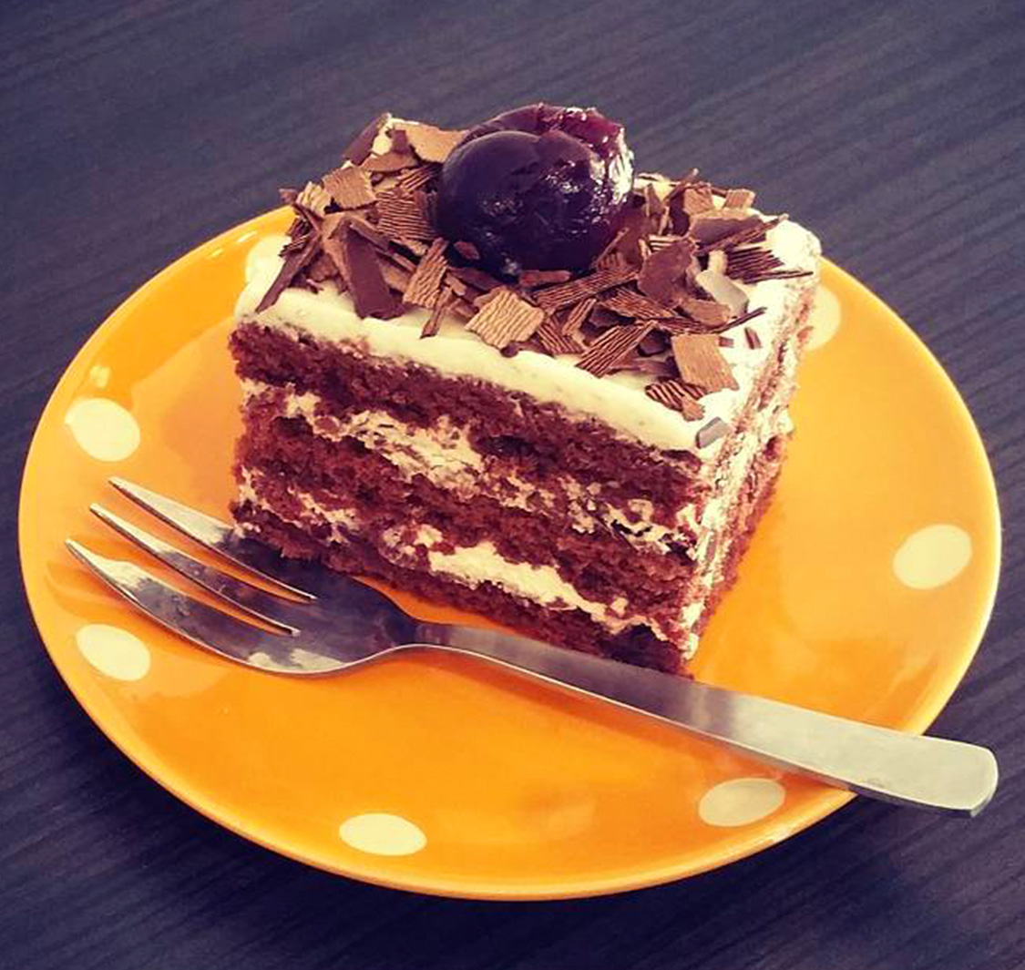 Froz Bakery Cafe