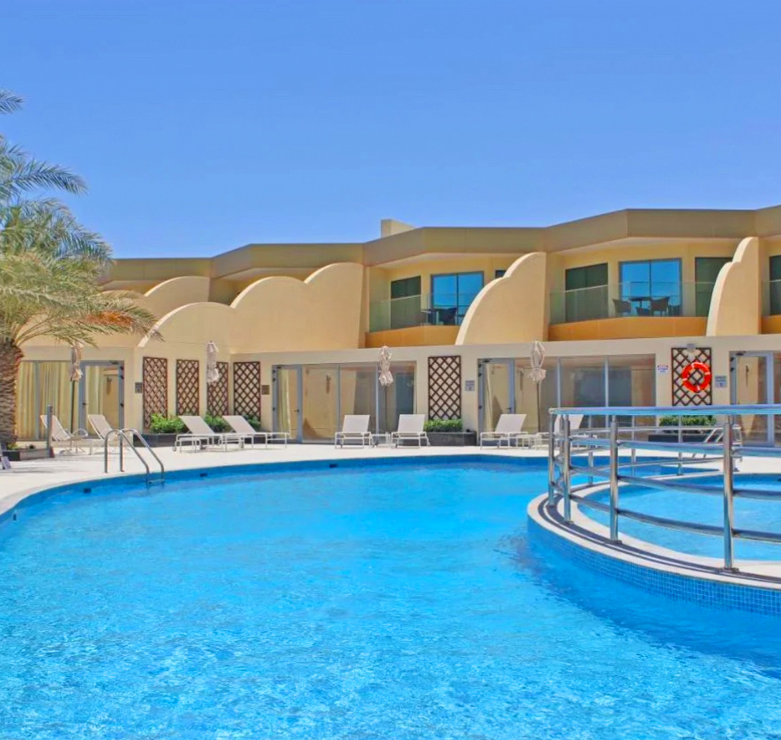 Grand Swiss-Bel Hotel Pool