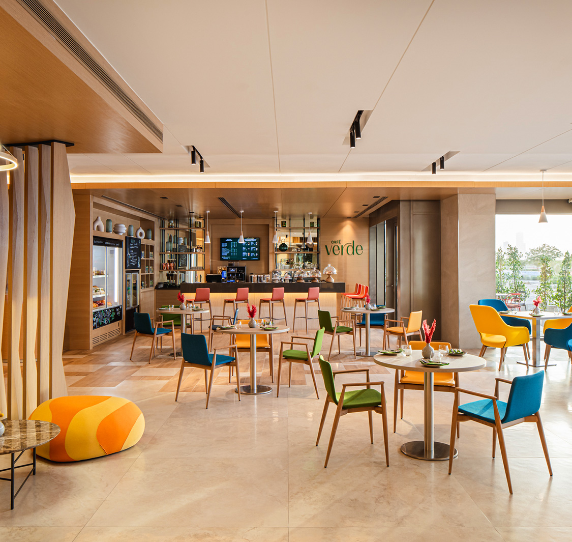 Holiday Inn & Suites Dubai Science Park