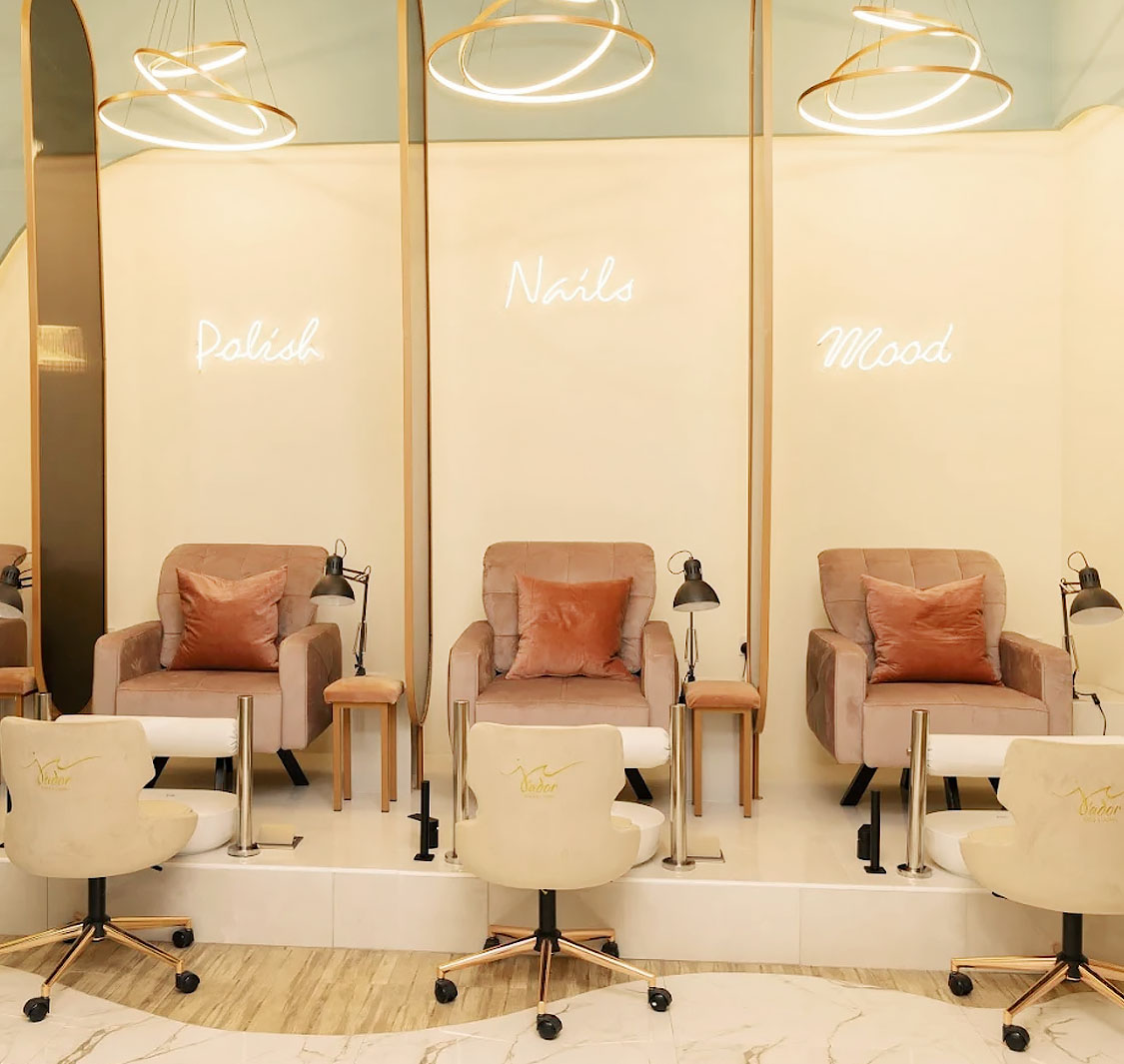 Jadore Nails and Lashes