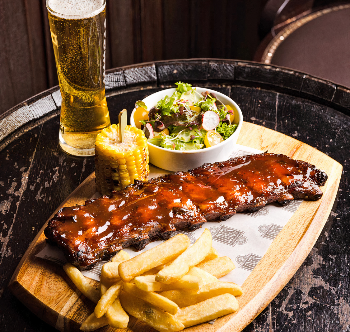Long's Bar