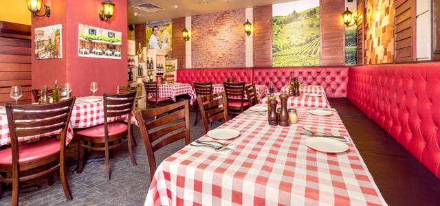 Lucca's Trattoria