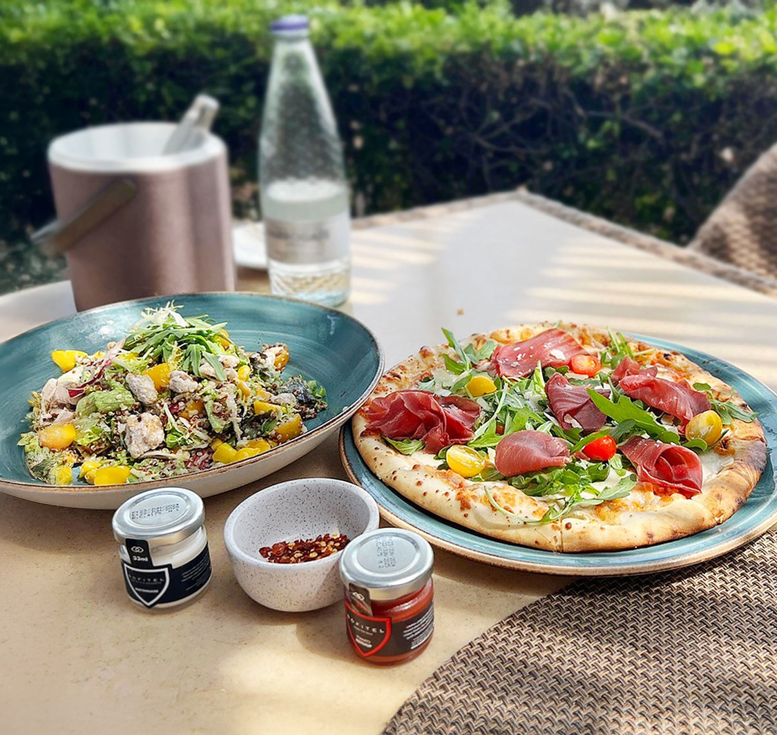 Maui Beach Restaurant & Bar