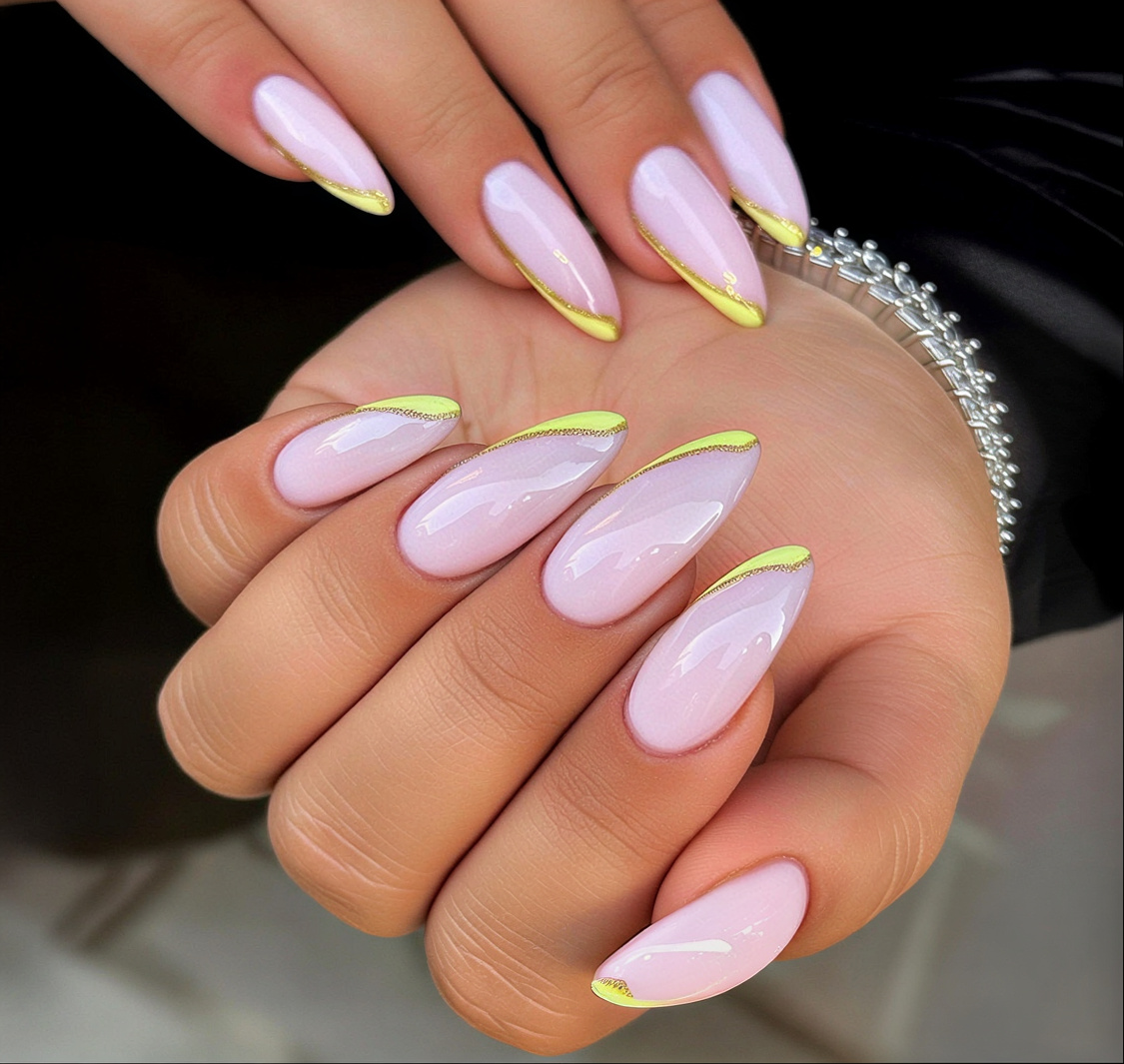 Mirrors Beauty Lounge