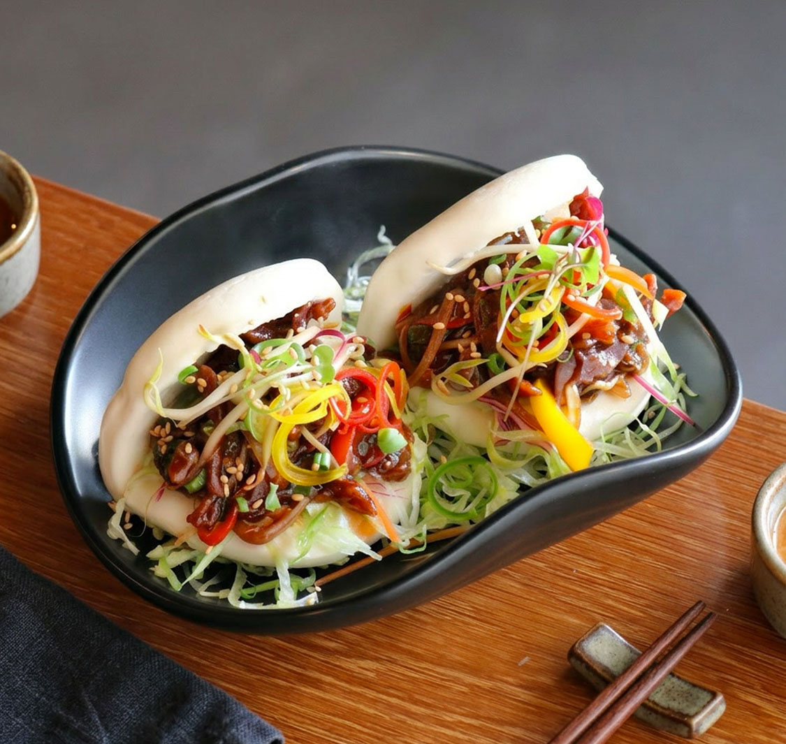 Moshi - Momo & Sushi