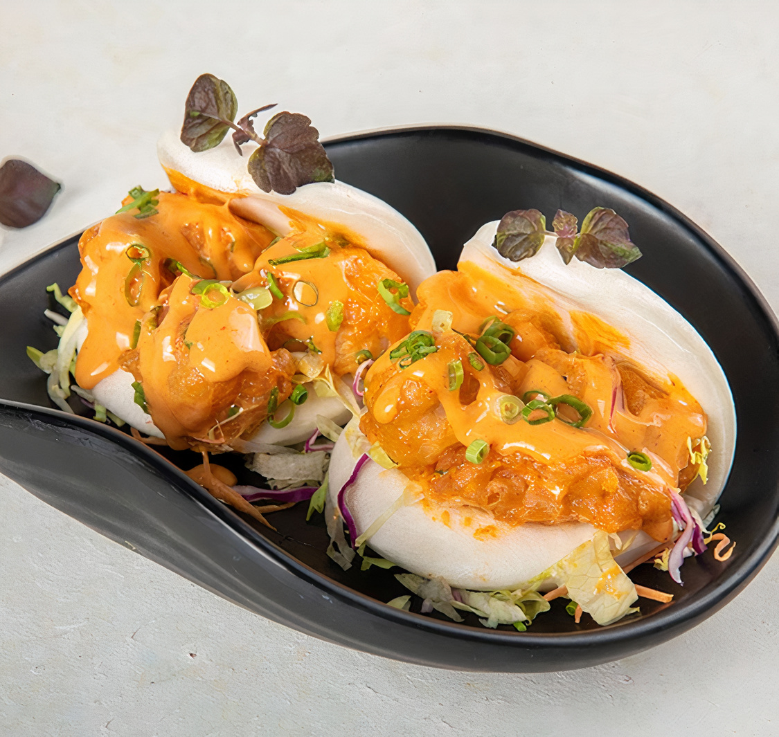 Moshi - Momo & Sushi
