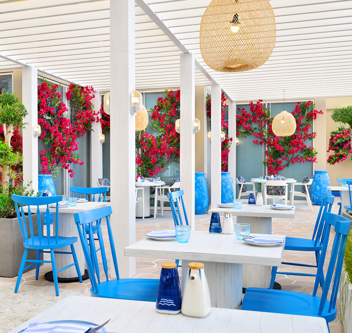OIA Greek Restaurant & Pool Lounge