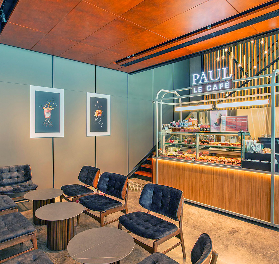 PAUL Le Cafe
