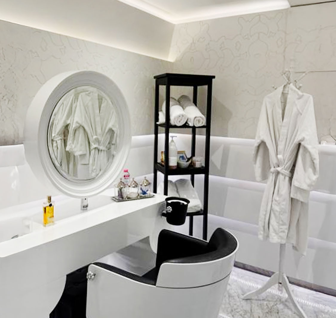 بافاتي جلامور لاونج