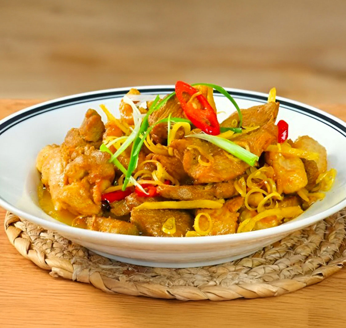 Pho Vietnamese Gate Restaurant