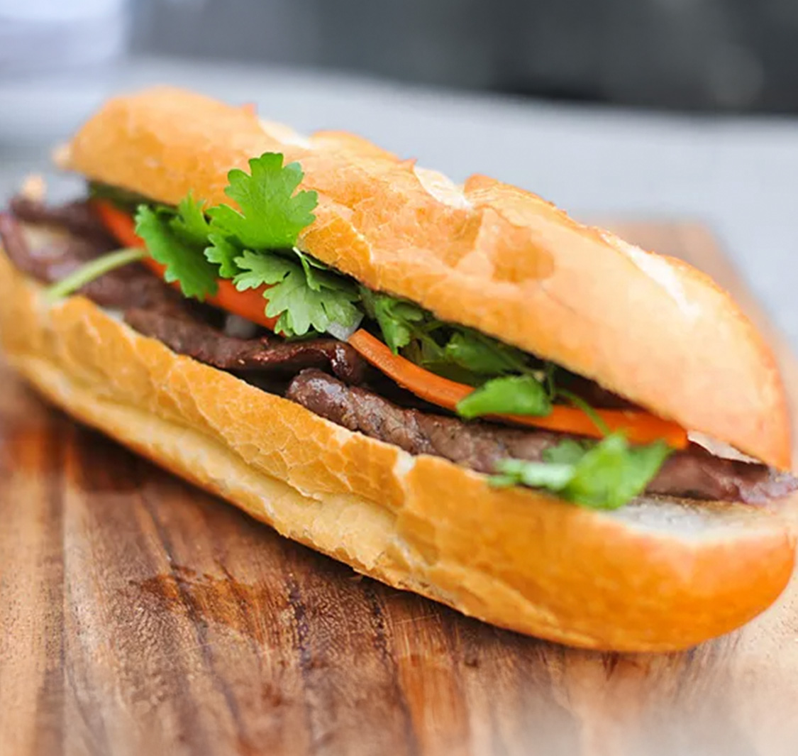 Pho Vietnamese Gate Restaurant