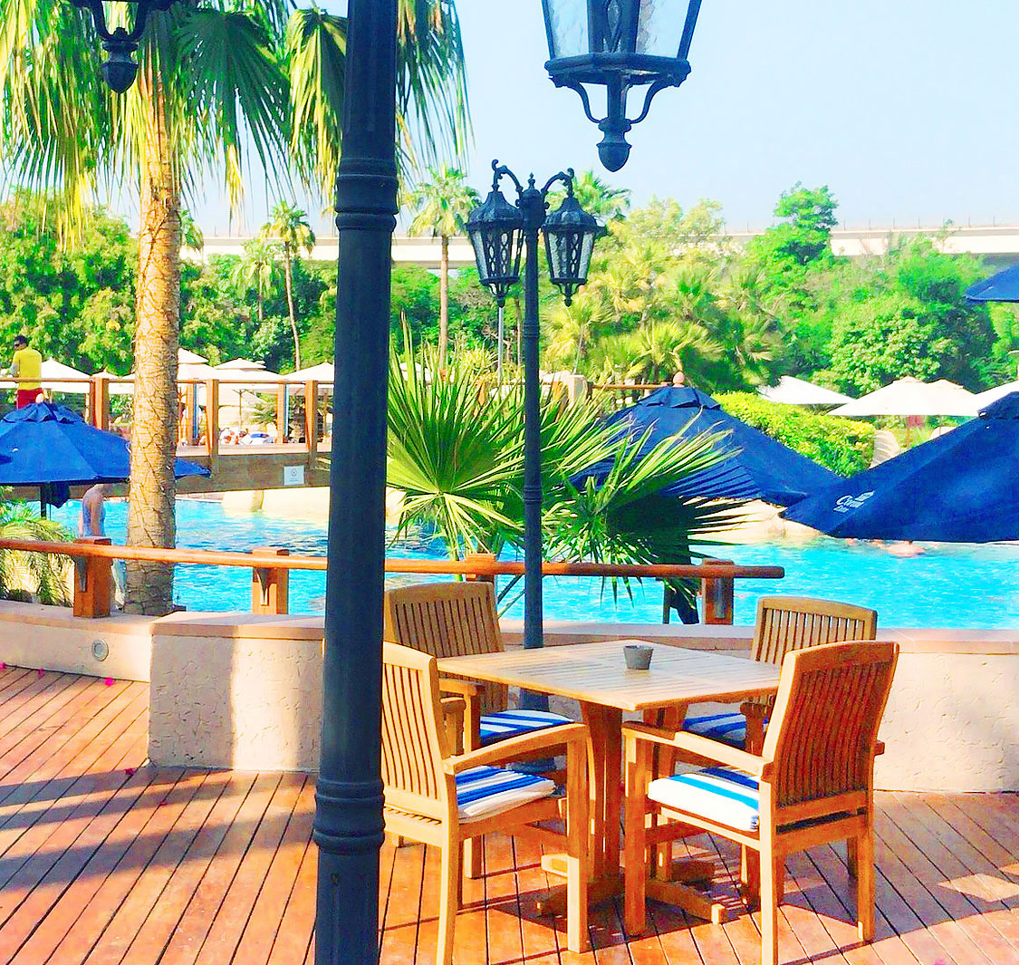 Poolside Restaurant