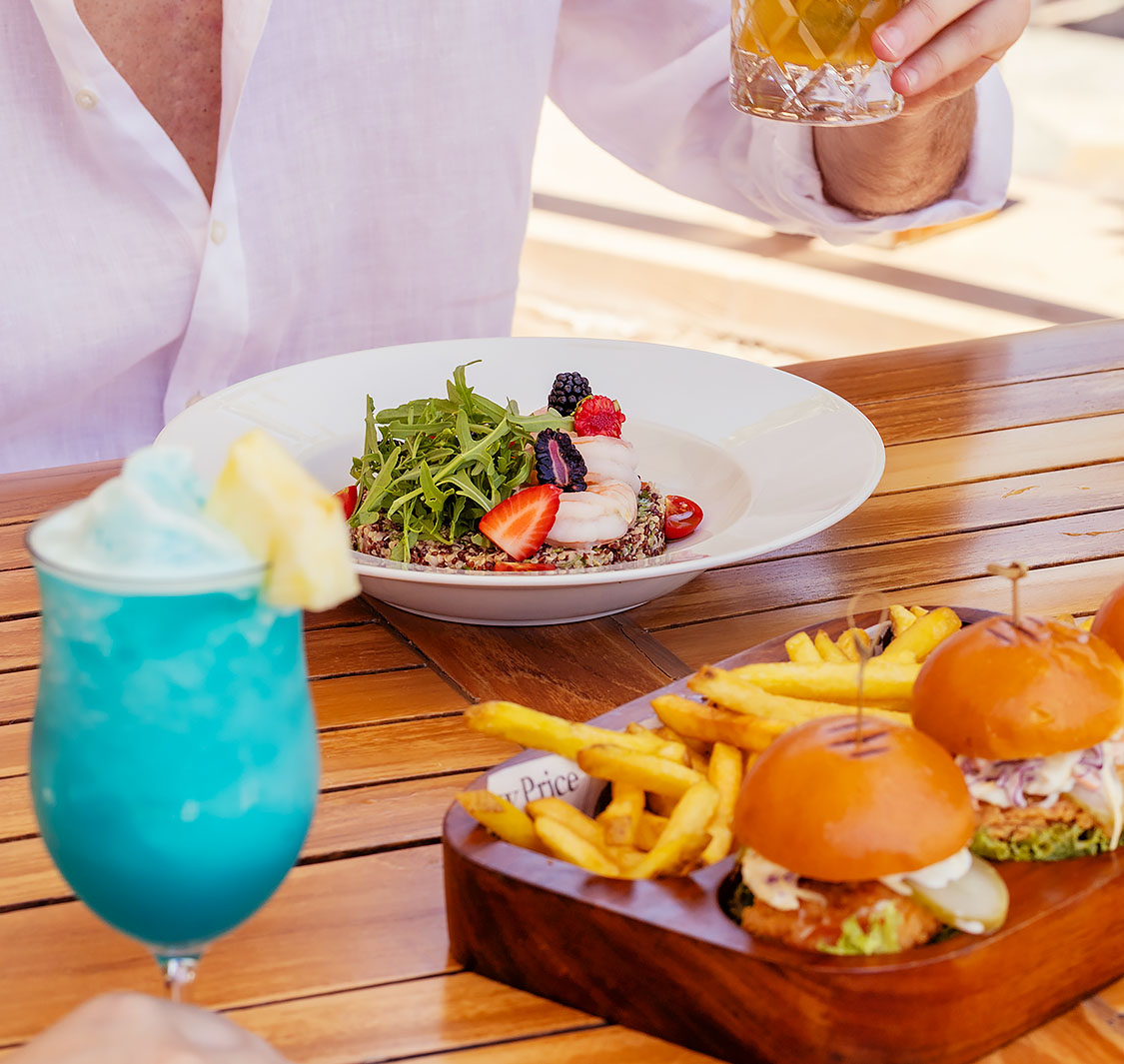 Poolside Restaurant