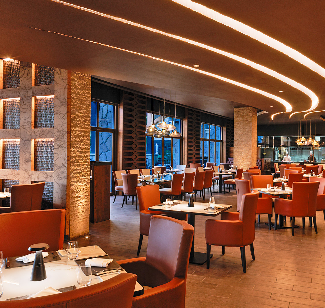 Porterhouse Bar & Grill | | Buy One Get One Free | The ENTERTAINER