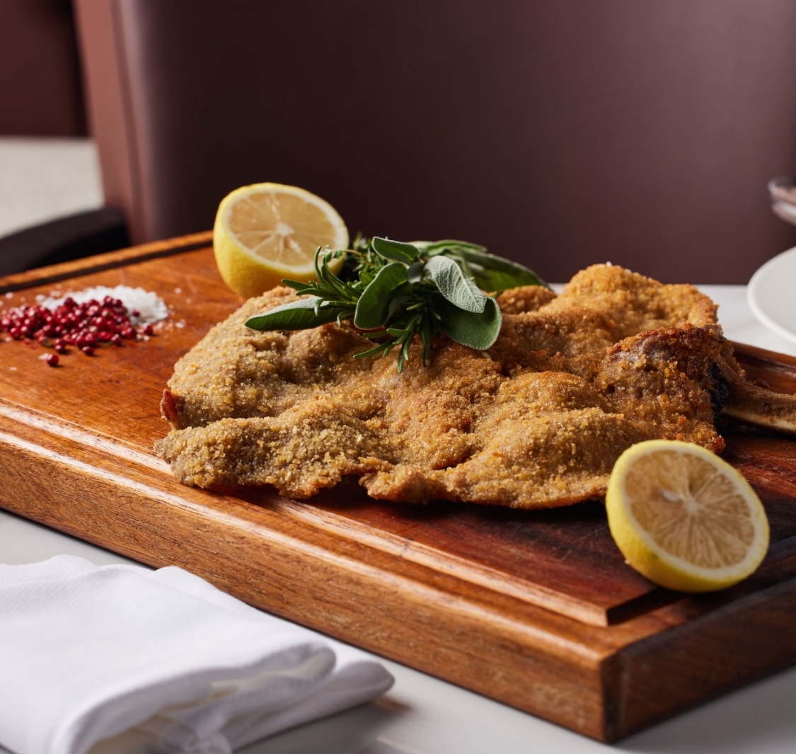 Porterhouse Bar & Grill