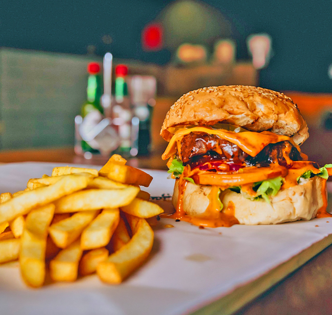 Red Rooster Pizza and Grill
