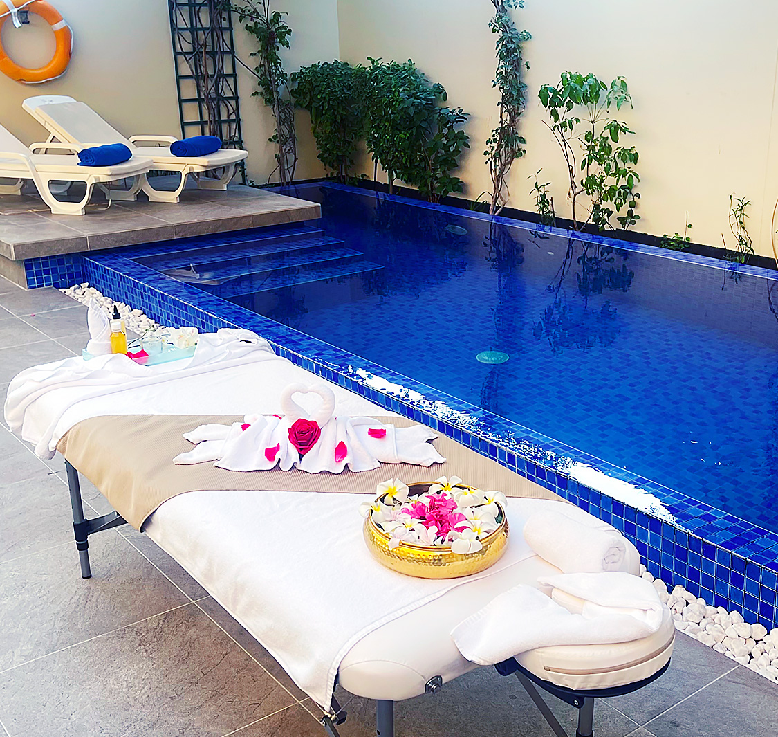 Refresh Spa & Fitness