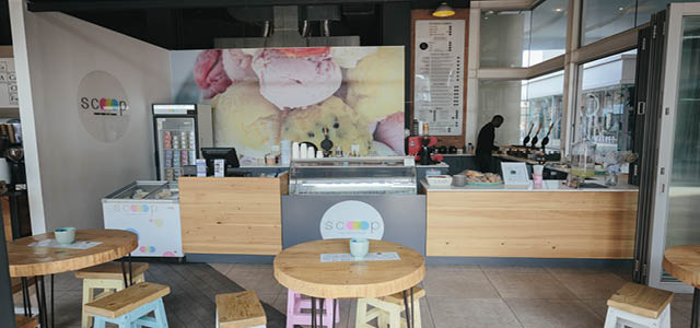 Scoop Ice Cream