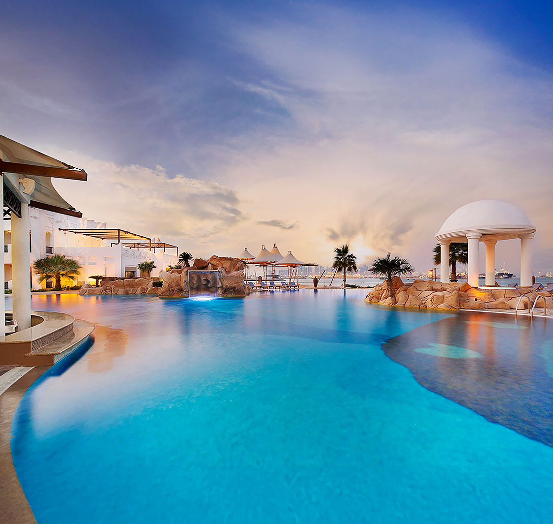 Sharq Village Pool & Beach