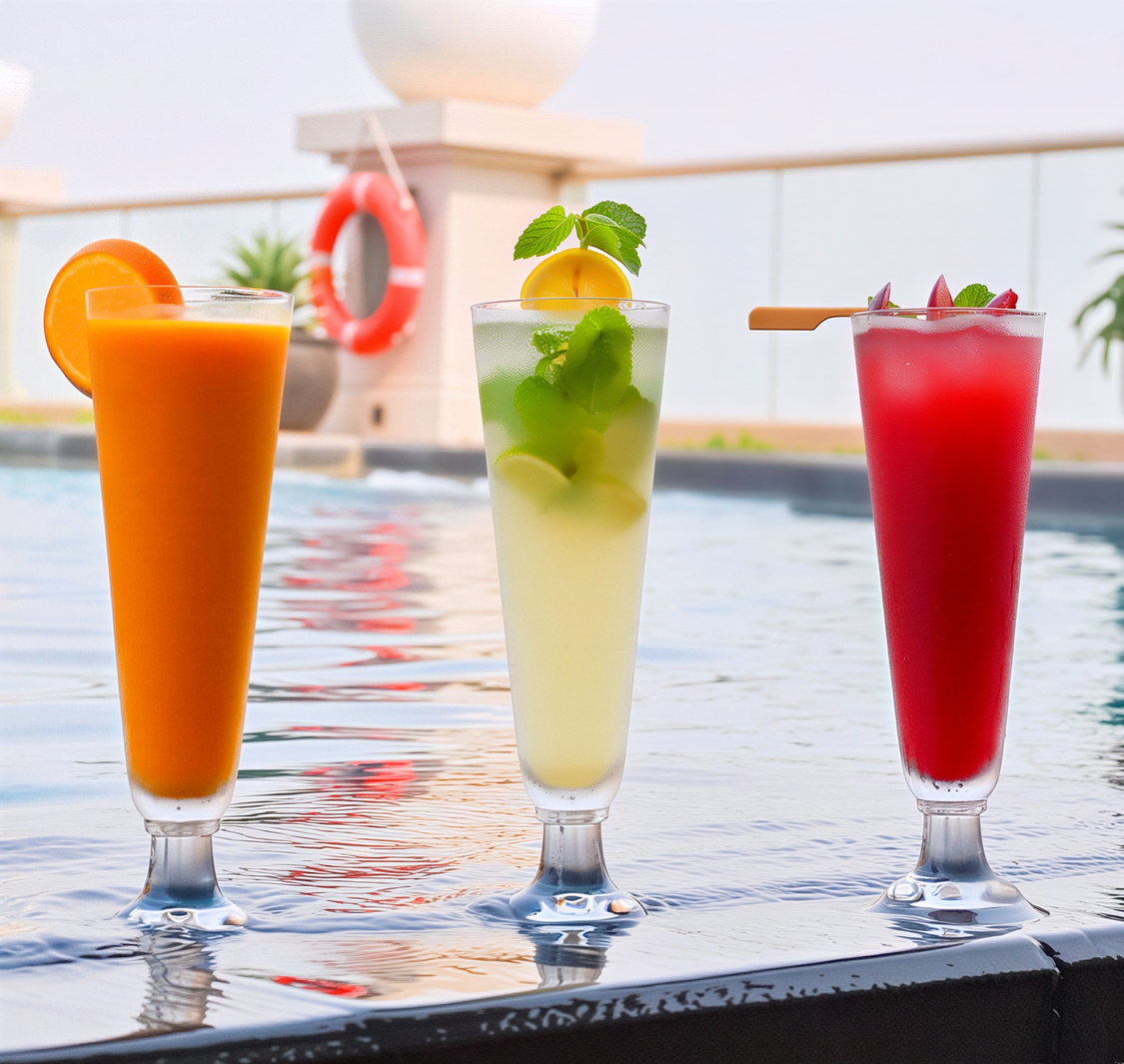 Sheraton MOE Pool