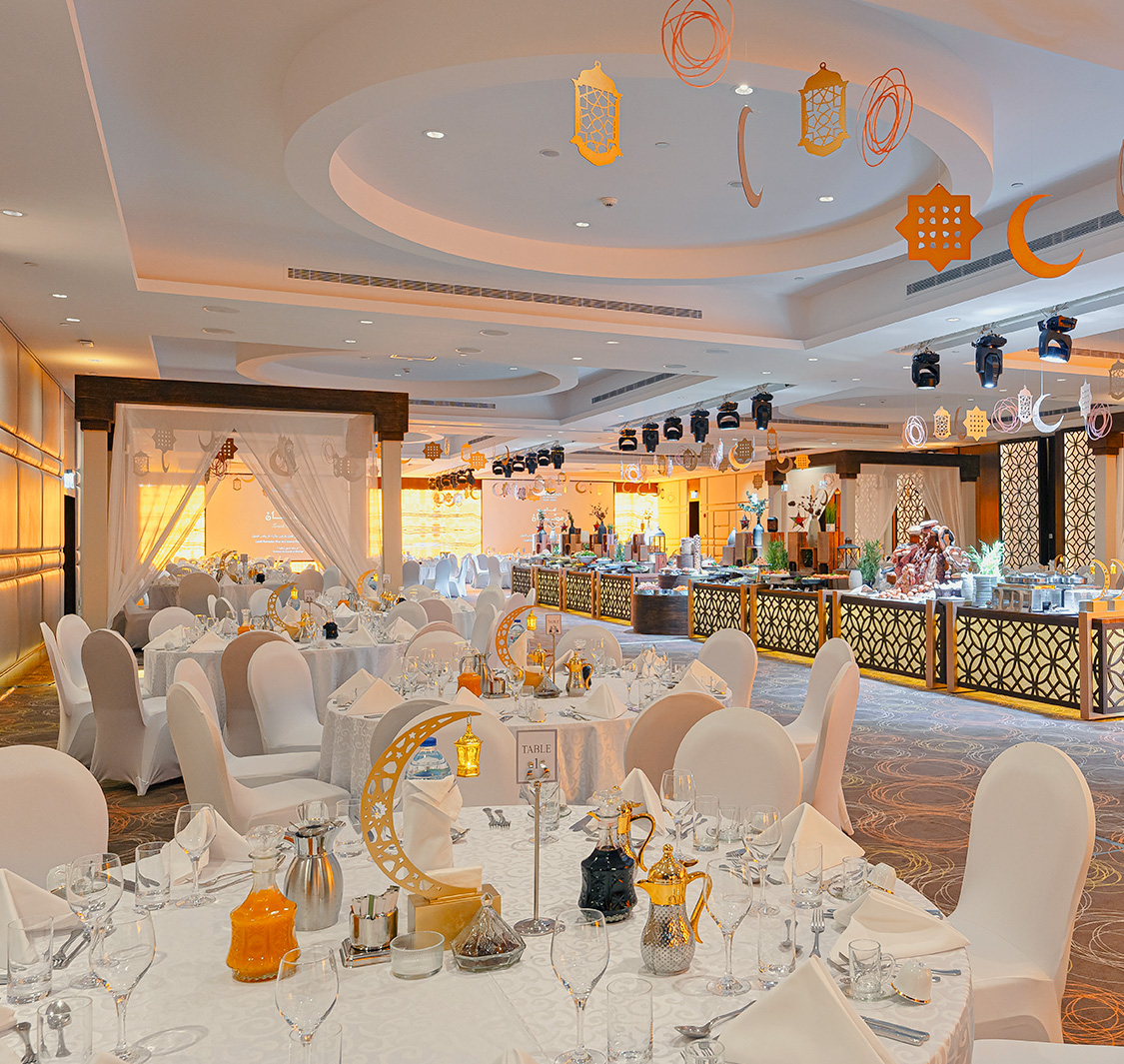 Silk Road Restaurant - Radisson Blu Hotel & Convention Center, Riyadh Minhal